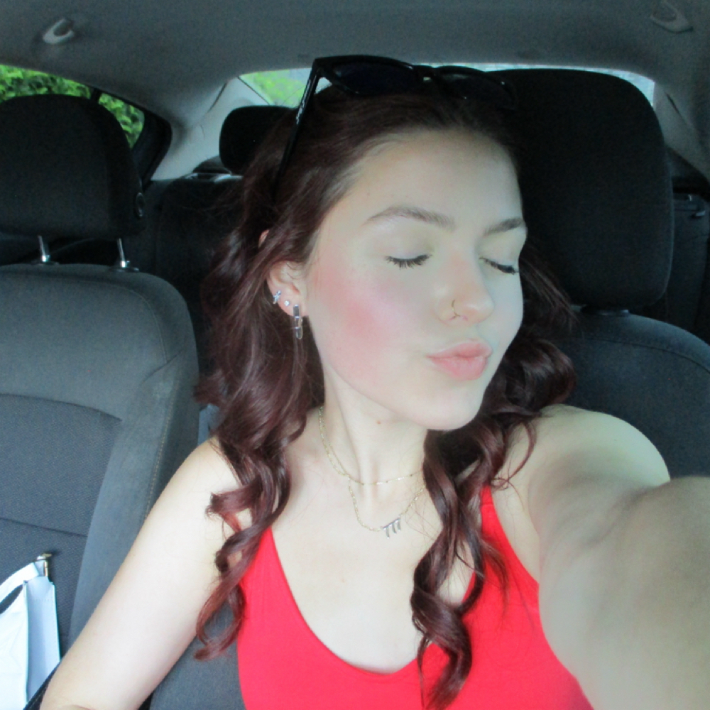 Makenzie Fleming at Kenzgotyoucolored in Maitland, FL