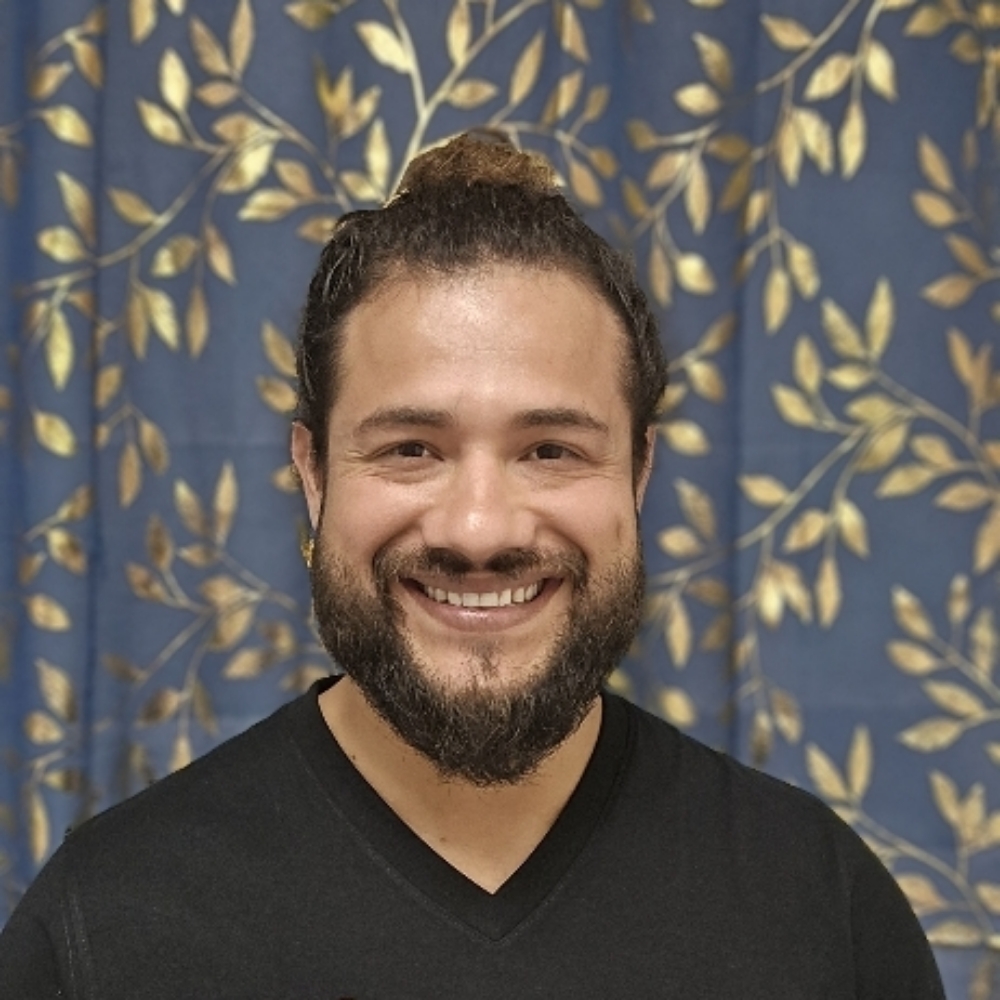 Ricardo Gonzalez at Strong Healing Therapy in San Diego, CA