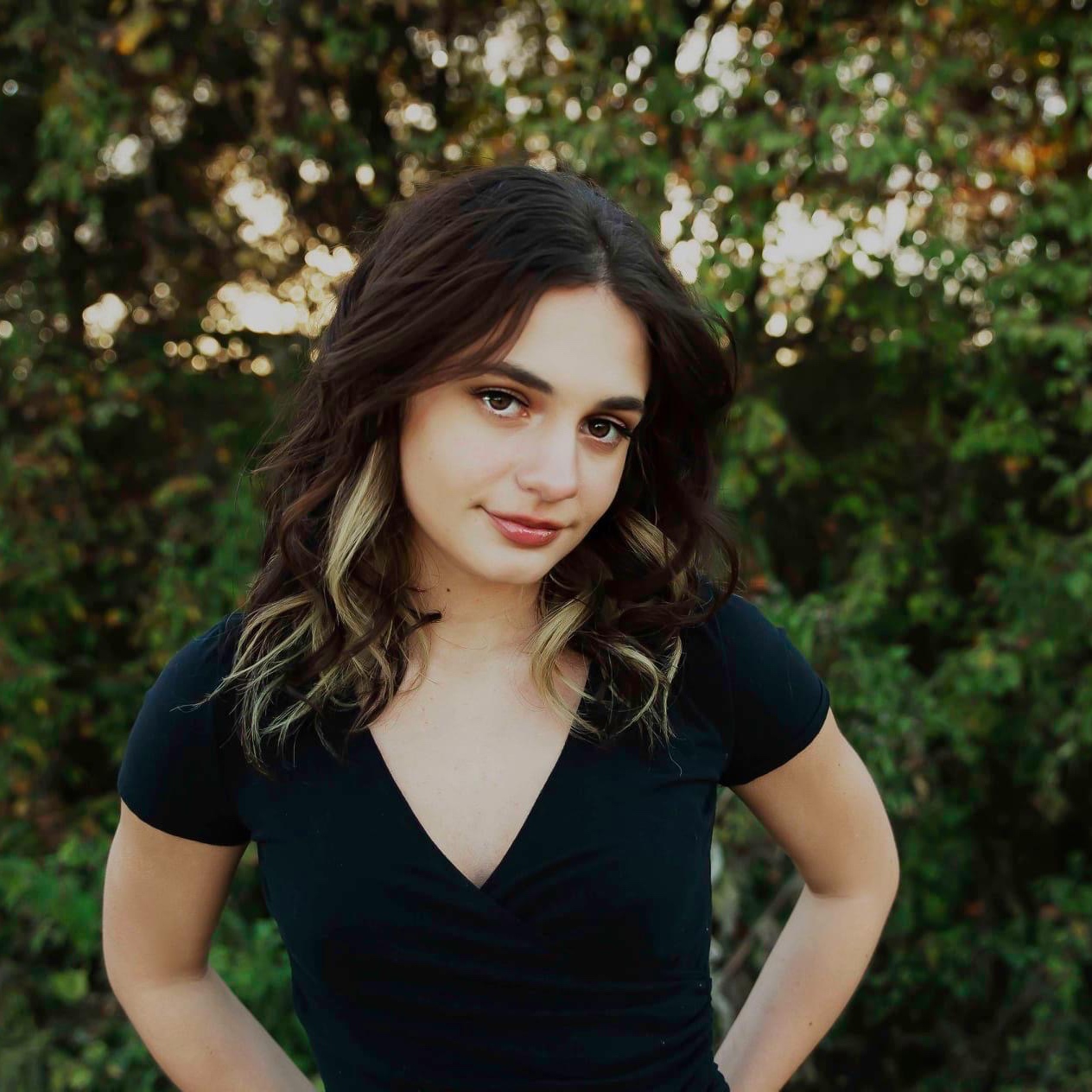 Jayde Deporter at Evolution 'Aire Salons in Houston, TX