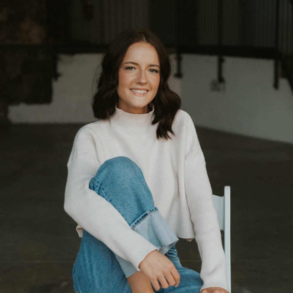 Jaclyn Candon at Salon Luna in Warwick, RI