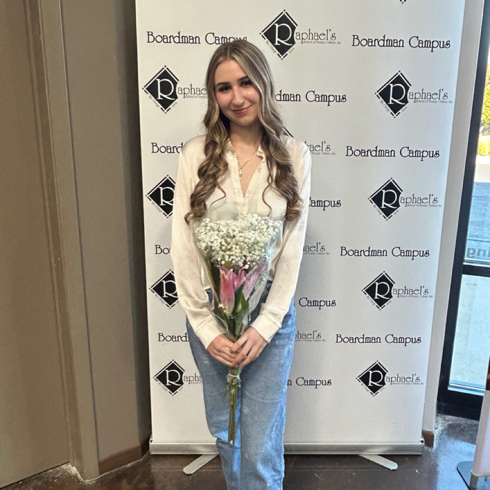 Madelyn Lowther at Oak & Ivy Salon LLC in East Liverpool, OH