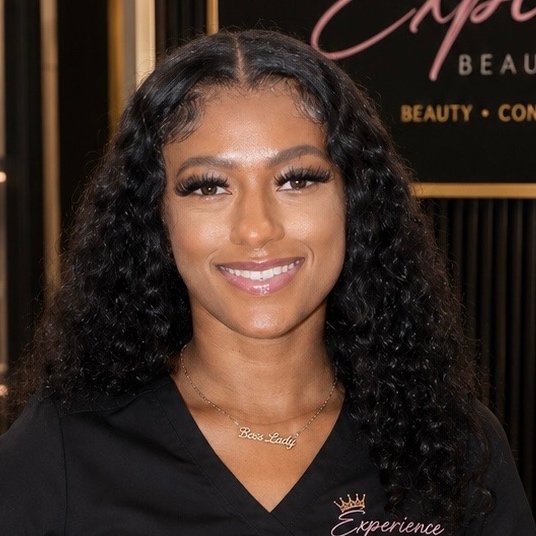 Syerra Davis at Experience Beauty Salon in Olive Branch, MS