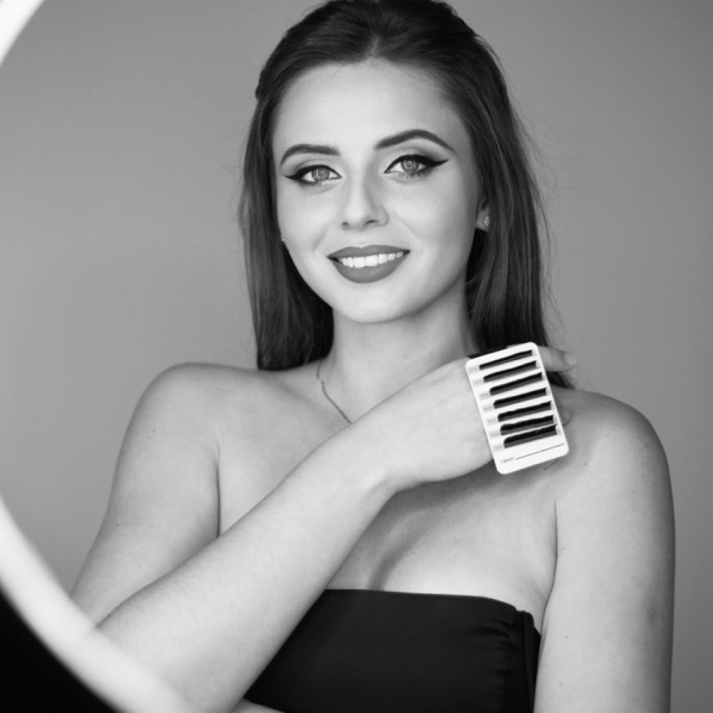 Anna Lash