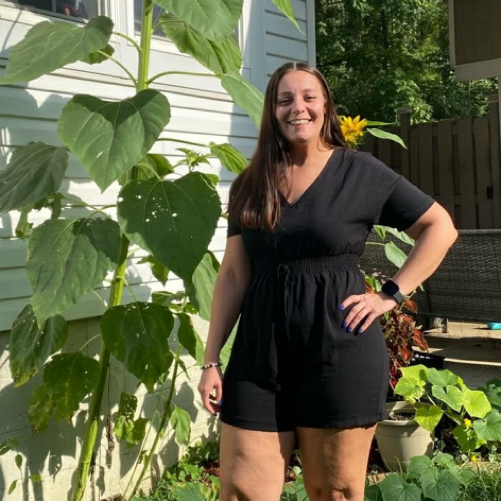 Alisa Argo at Taylar Made Nails in Zanesville Ohio, OH