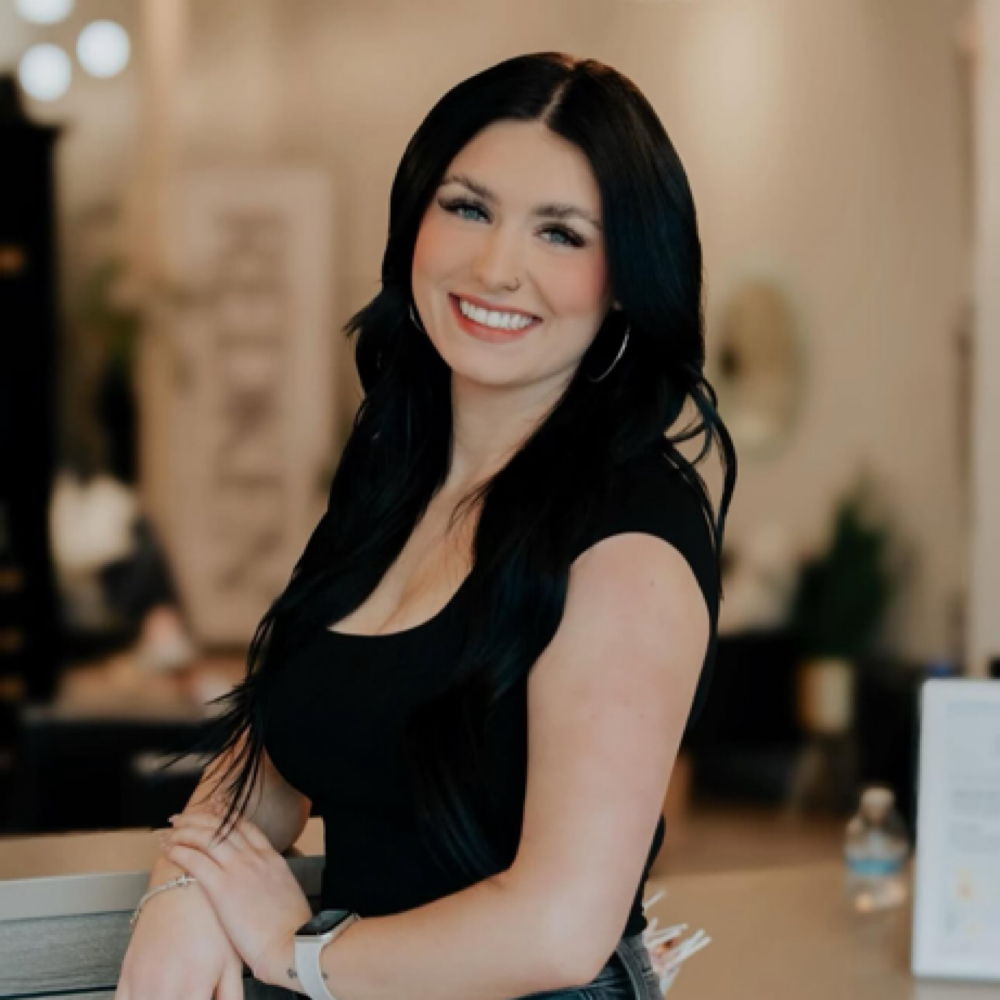 Halee Morrison - Hairstylist