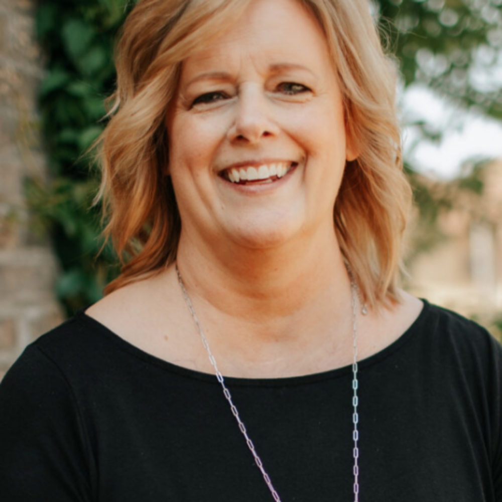Tracey Lindberg at Salon Eclips in Fergus falls, MN