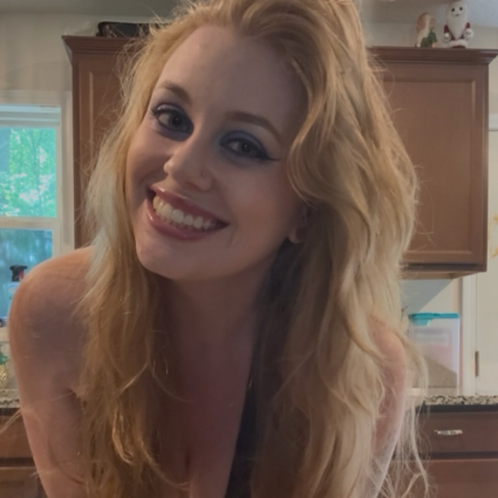 Carli Prescott at Adam And Eve Barbershop in Cumming, GA