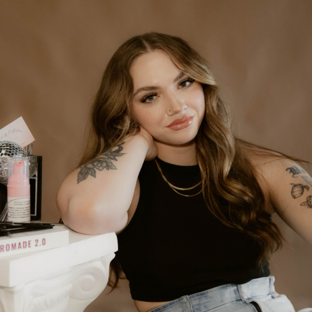 Nikita Kronvall at Enhancing Esthetics x Nikki, LLC in Rensselaer, IN