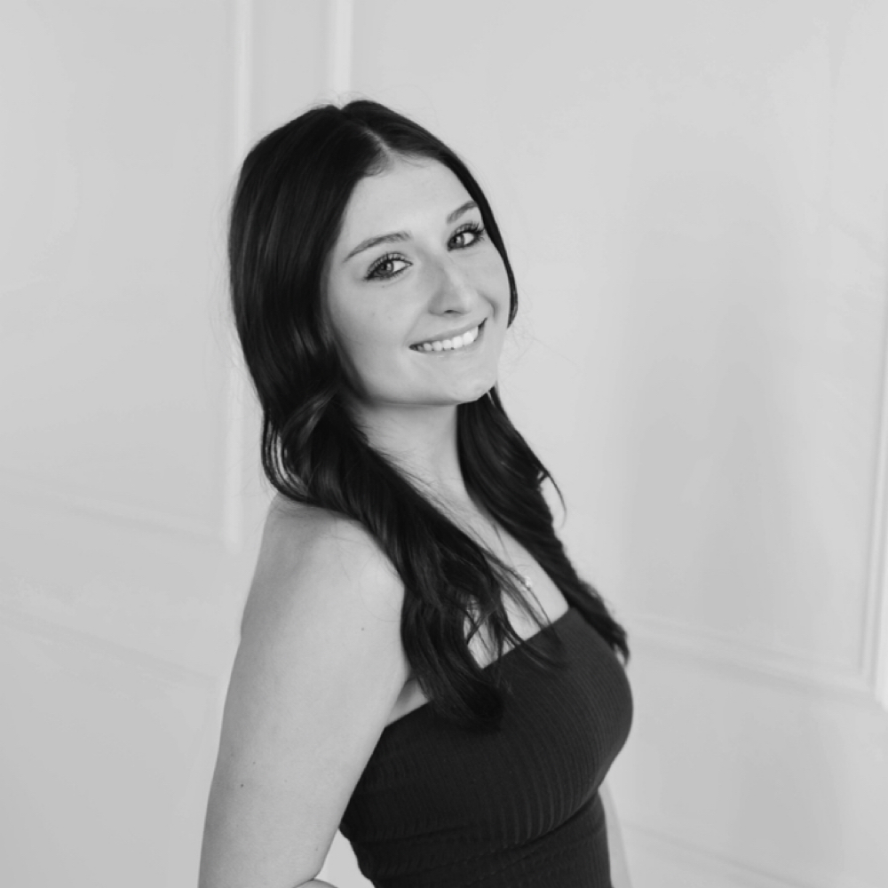 Miriam Paulk at Urbanbleu Hairsalon in Rogers, AR