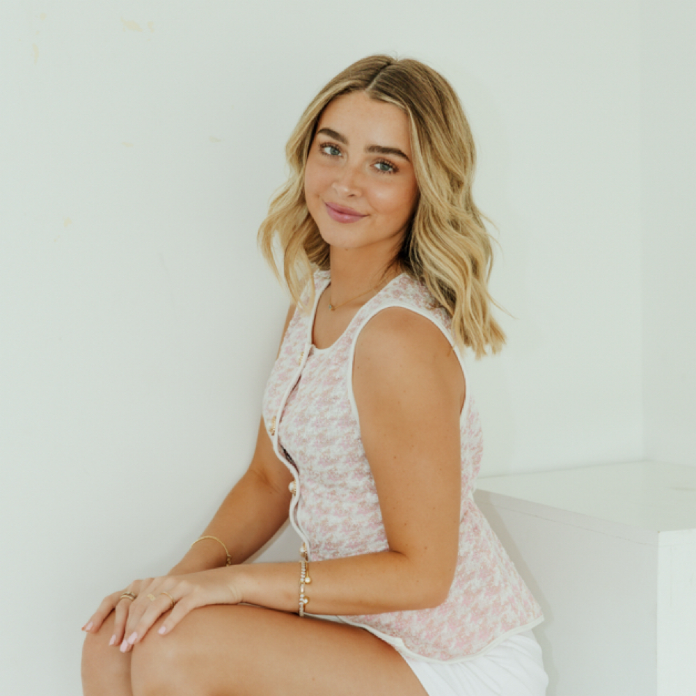 Abby Mott at Emlynn Hair Studio in Scottsdale, AZ