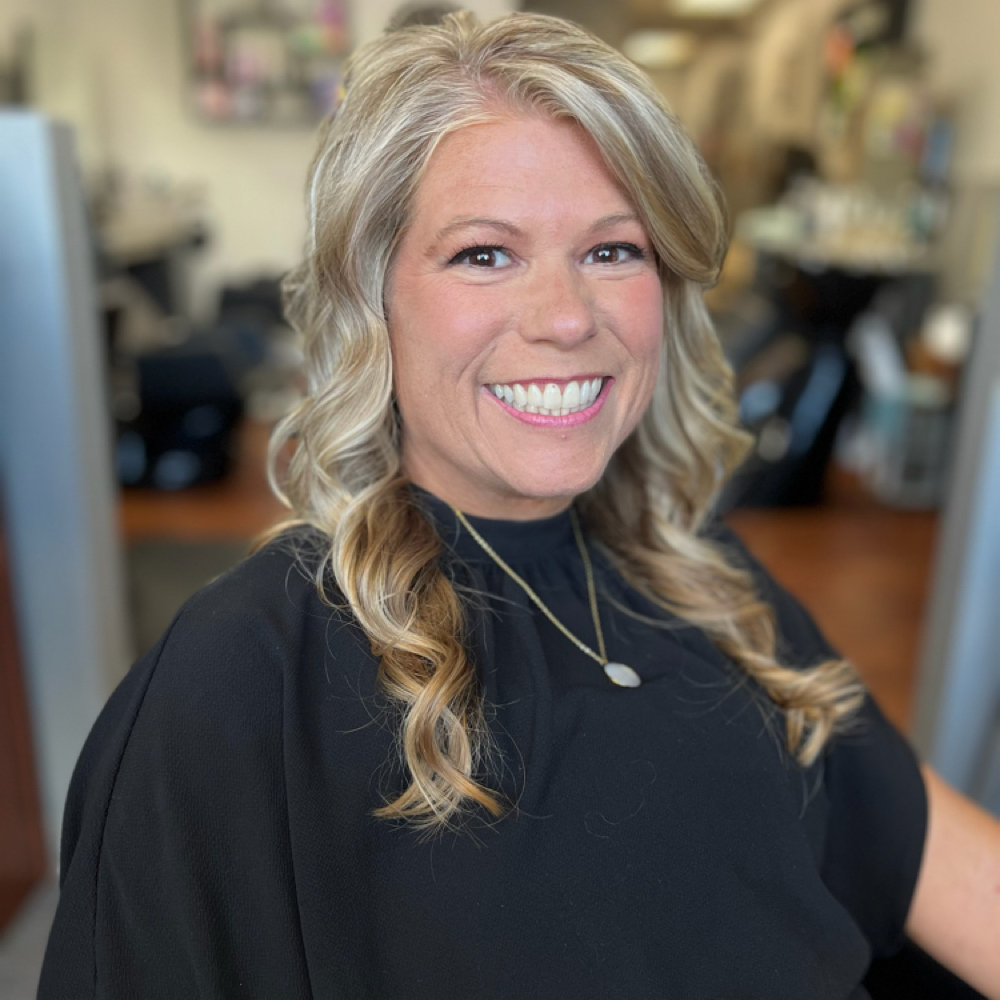 Carrie Semelroth