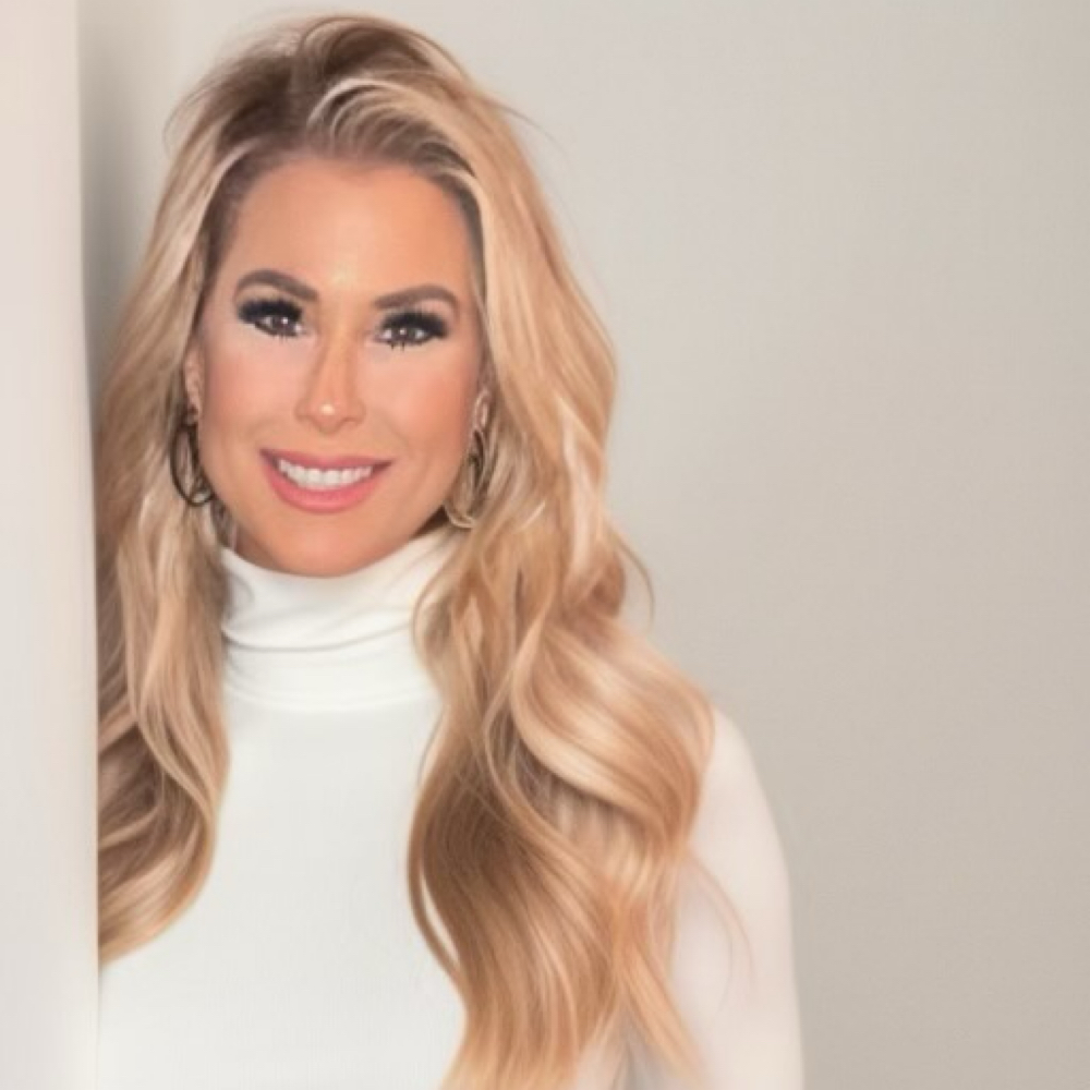 Amy Melton at Beauty Lounge Prosper in McKinney, TX