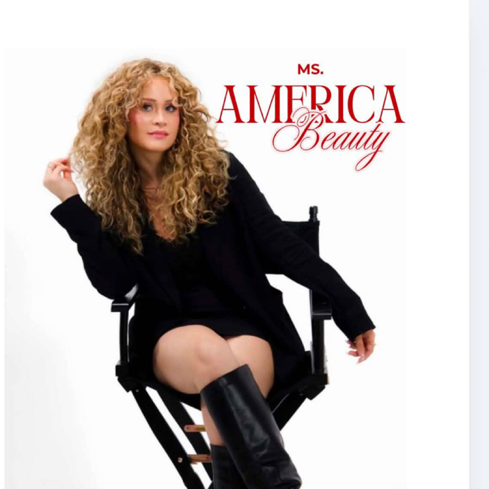 America Coles at AMÉS BEAUTY STUDIO in Pharr, TX