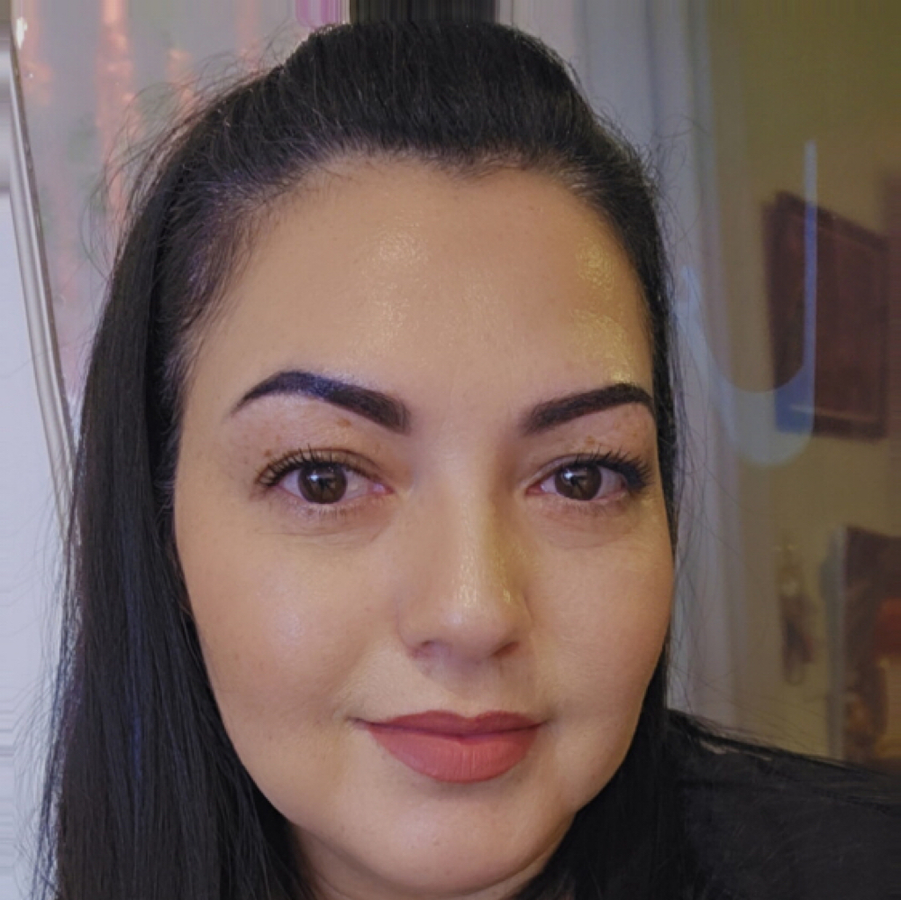 Sugeiri Lockard at Latin Beauty Nails in Casey, IL