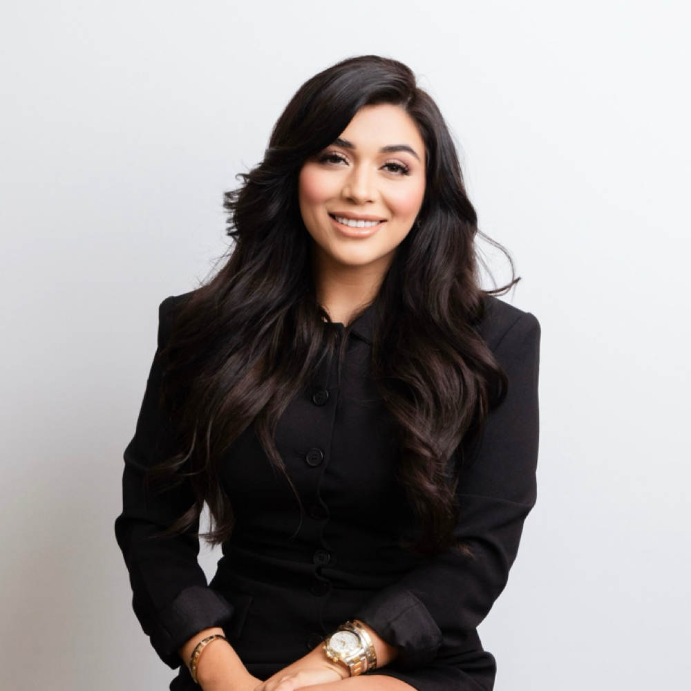 Marisol Ramirez at KI  SALON in Fresno, CA