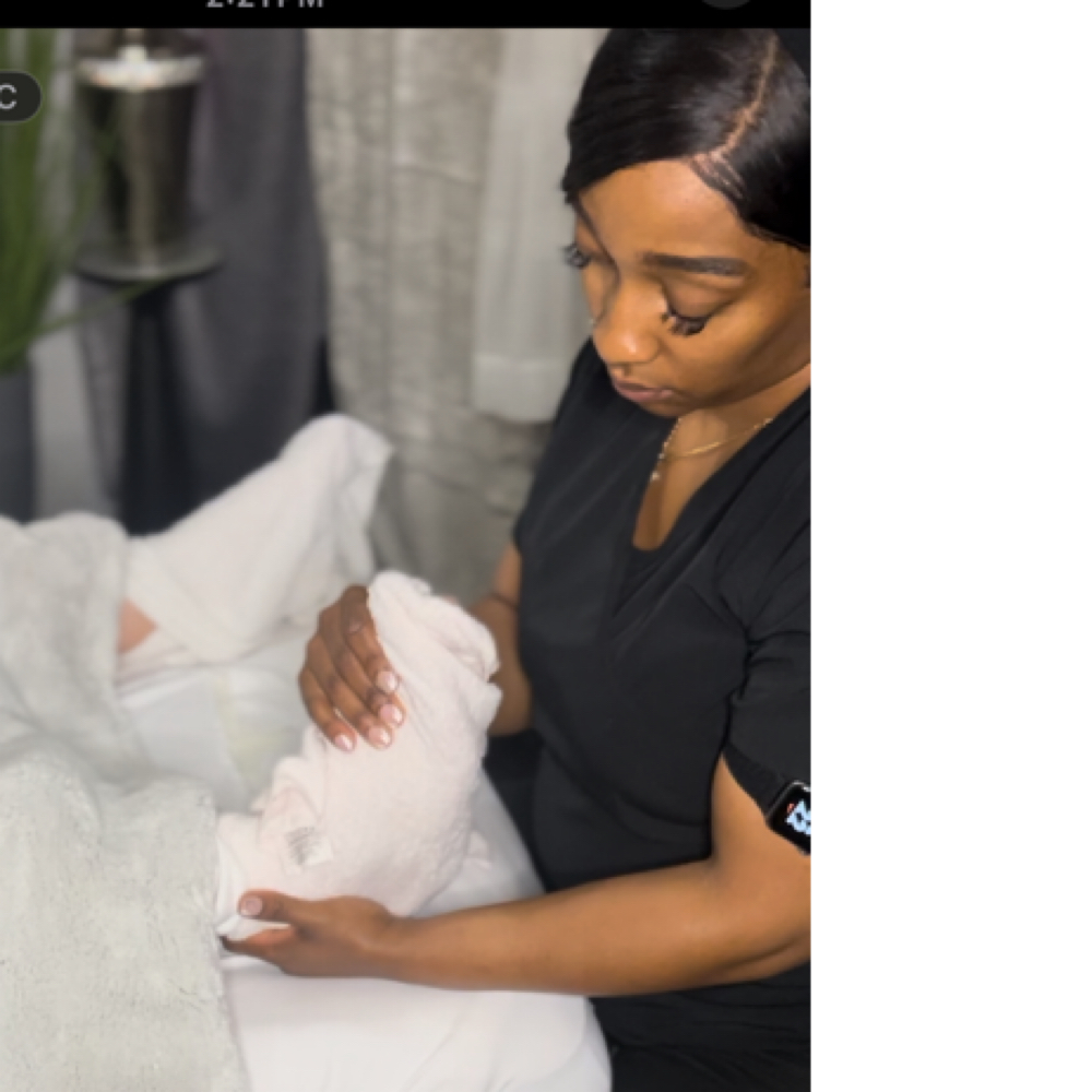 Misha Sellers at Aura Breathless Spa in Farmington, MI