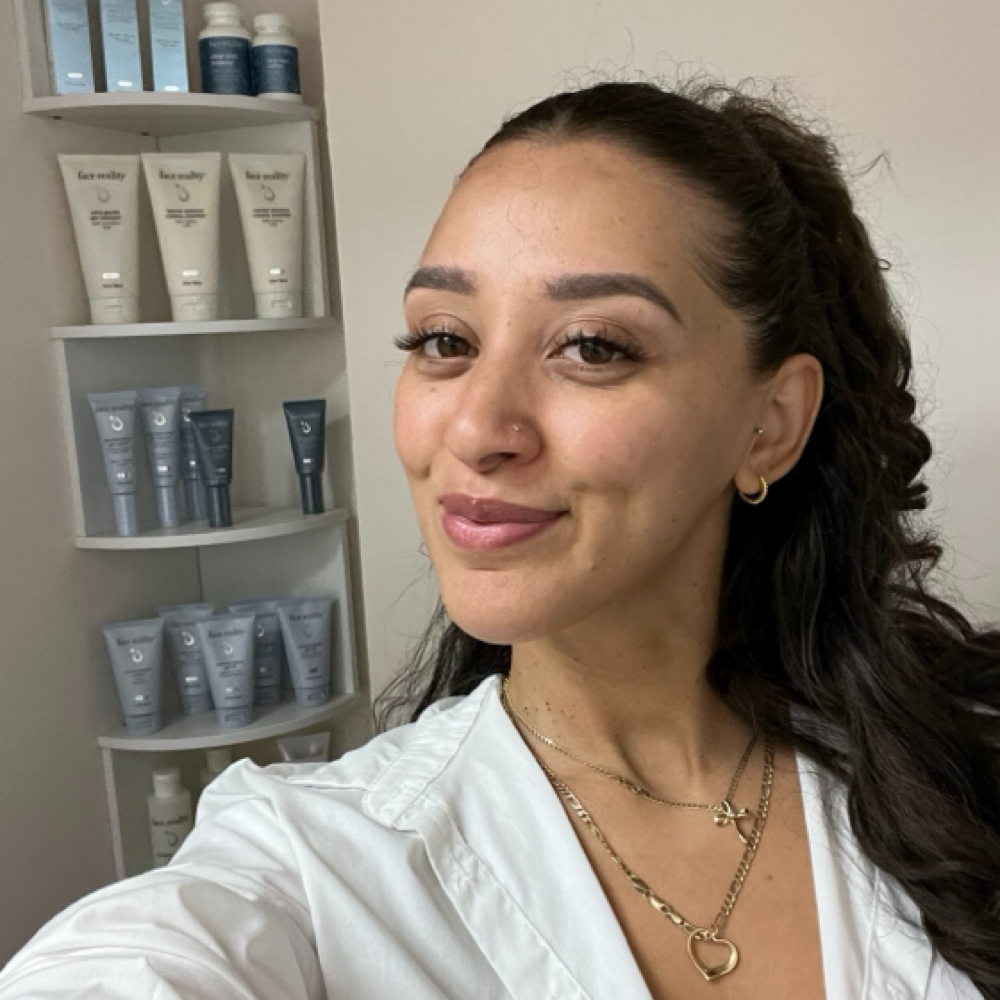 Linda P at ABBY’S BEAUTY ROOM in Bayonne, NJ