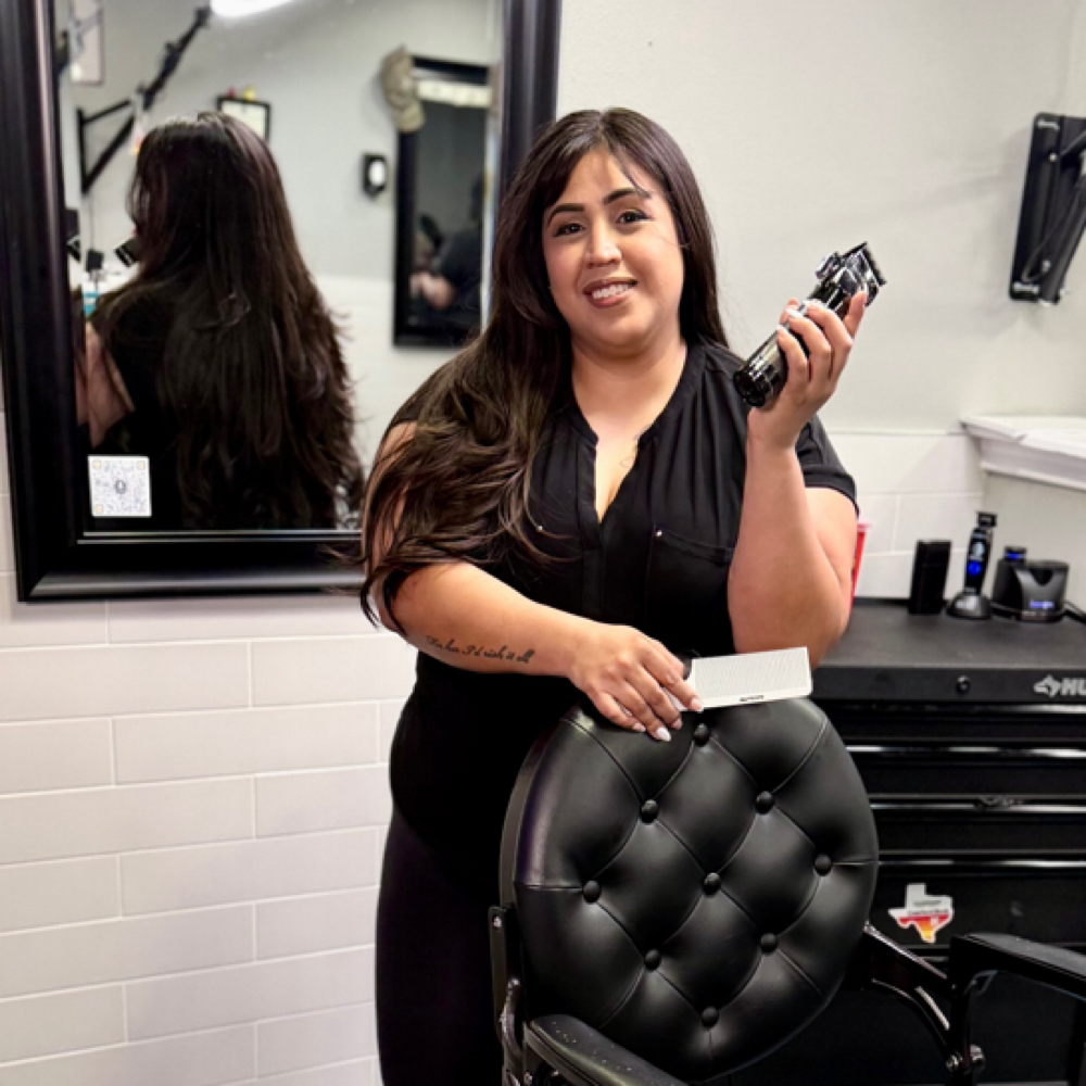 Karen Taylor at Ritz Retreat: Barber, Beauty and Spa in Friendswood, TX