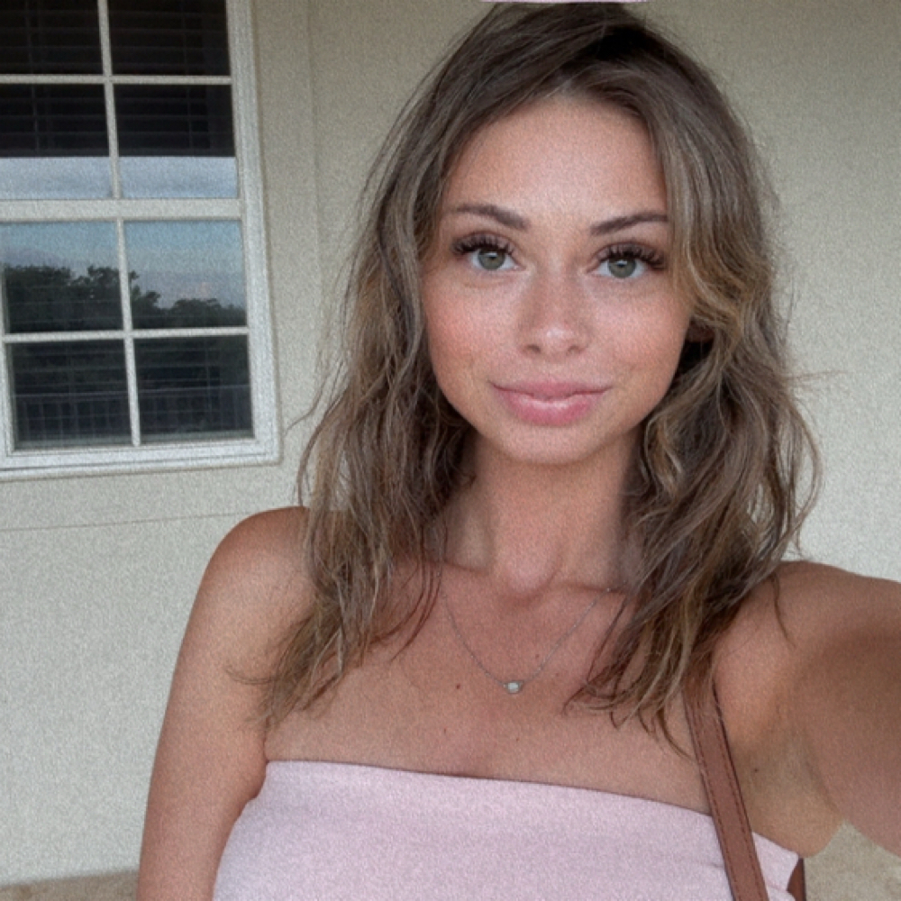 Jasmine Merritt at Relax Beauty Co. in Flint, TX