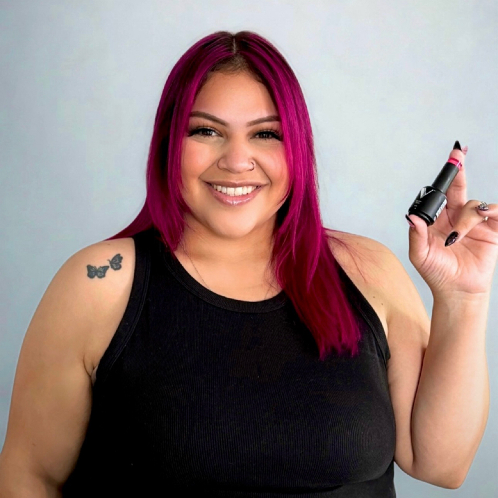 Veronica Valencia at Studio41 in Pasco, WA