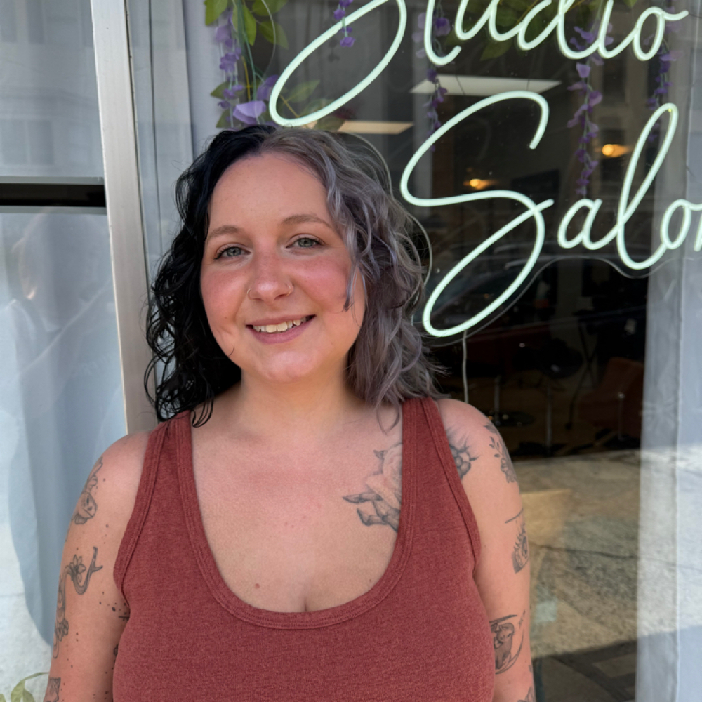 Sarah Hartman at Studio 15 in LEBANON, PA