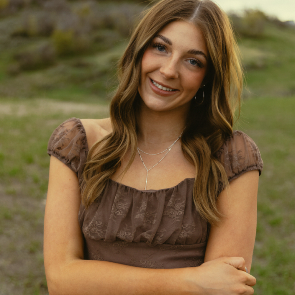 Brookelyn Glenn at Textures Salon in West Haven, UT