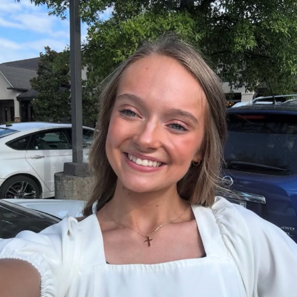 Carly Cobb at Marie James Hair Studio in hendersonville, TN