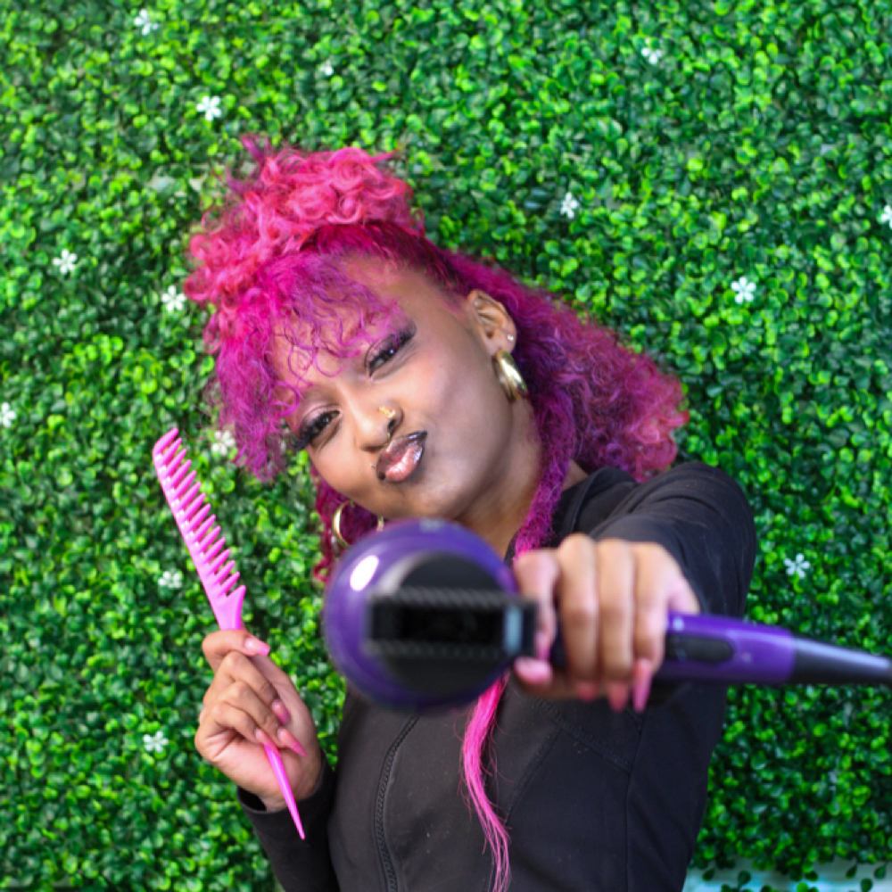 Tahanae Yuponce at Cute, Simple and Classy Beauty Lounge in Fairfield, CA