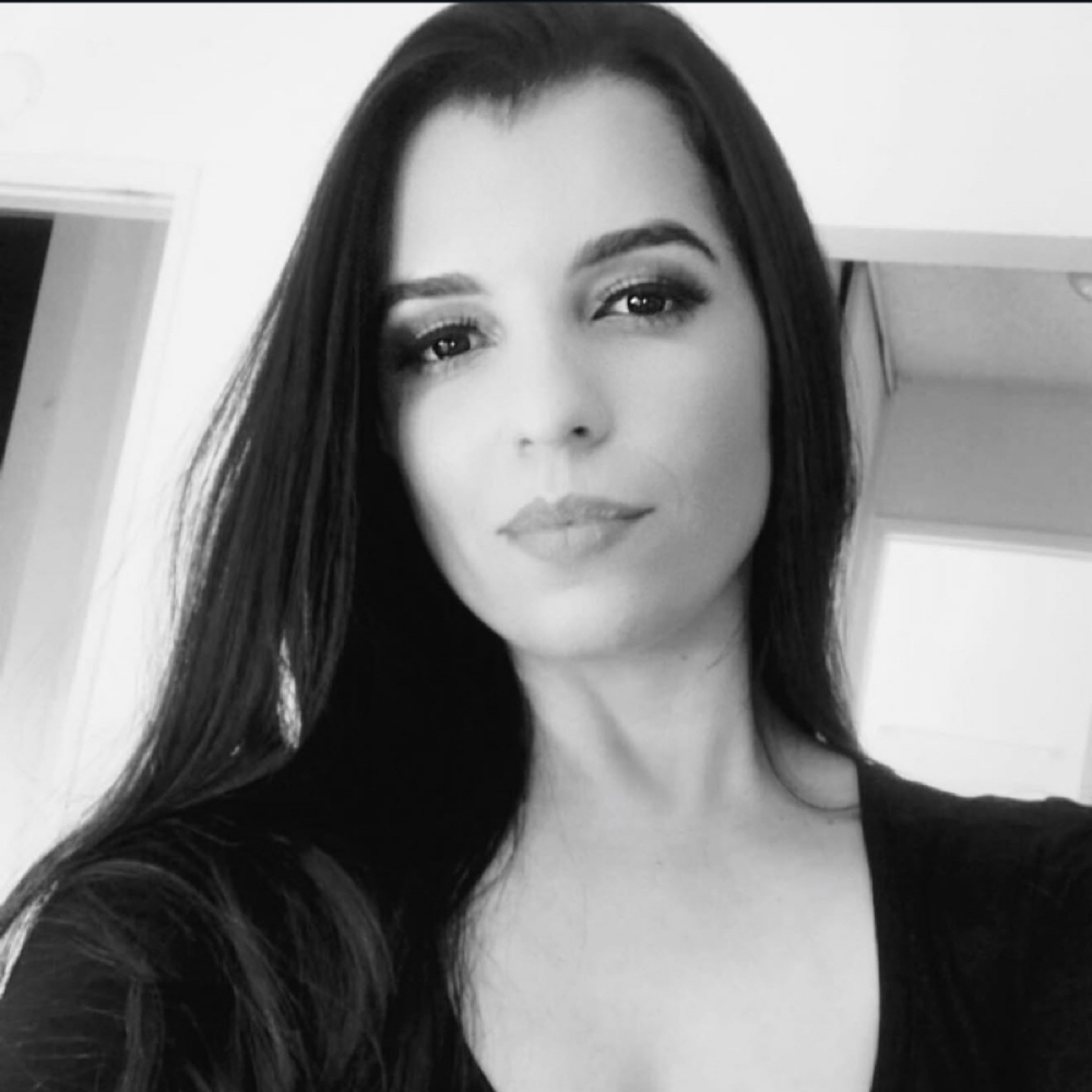 Nani Nunes at The Salon Venice in Venice, CA