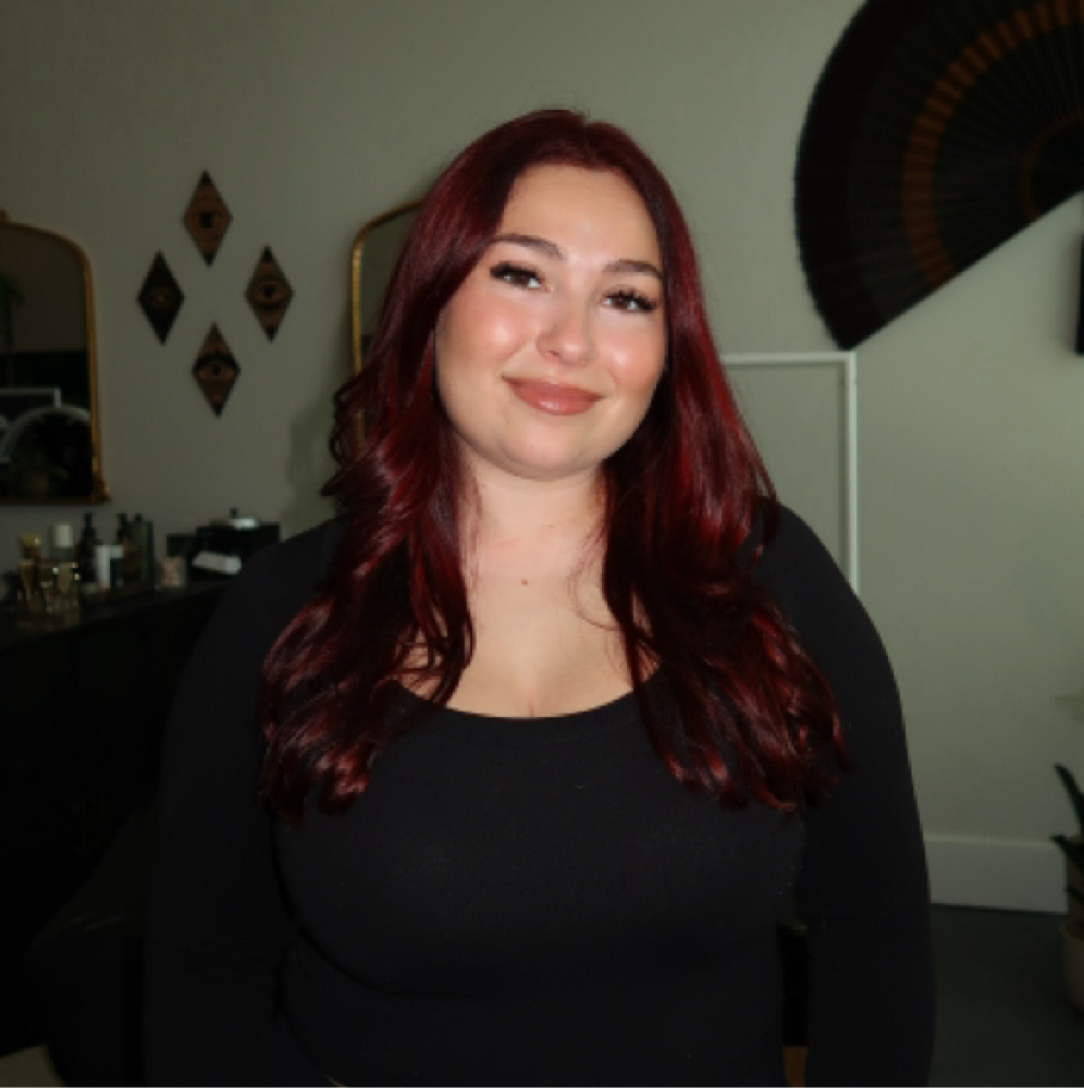 Danielle Galioto at Tandem Lash Society in Saint Petersburg, FL
