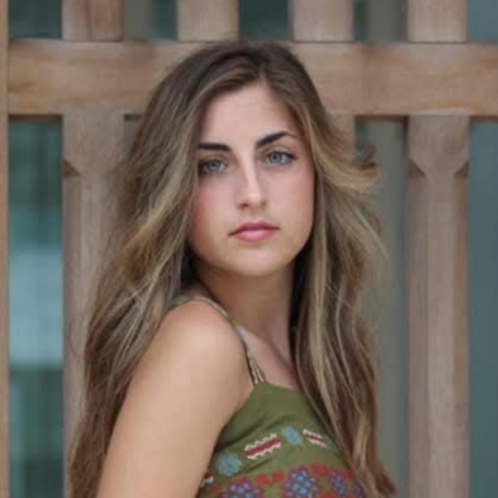 Abby Harrelson at BLOOM SALON in Dublin, GA