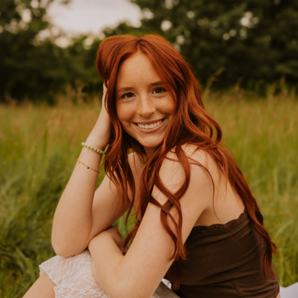 Sydney Stearsman at CLEIGHC SALON in Owensboro, KY