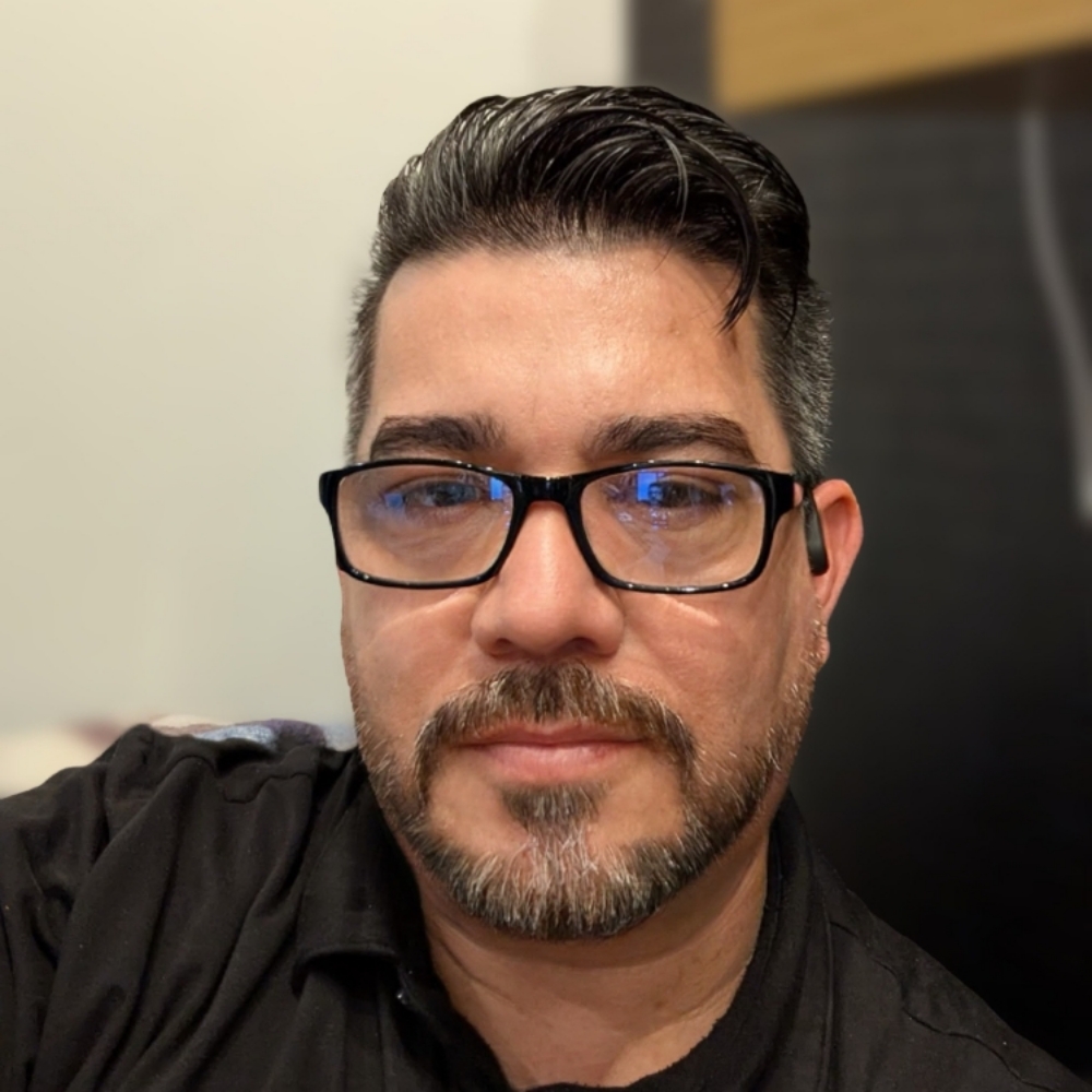 Aldo Guajardo at Marbett Beauty Salon in Riverside, IL