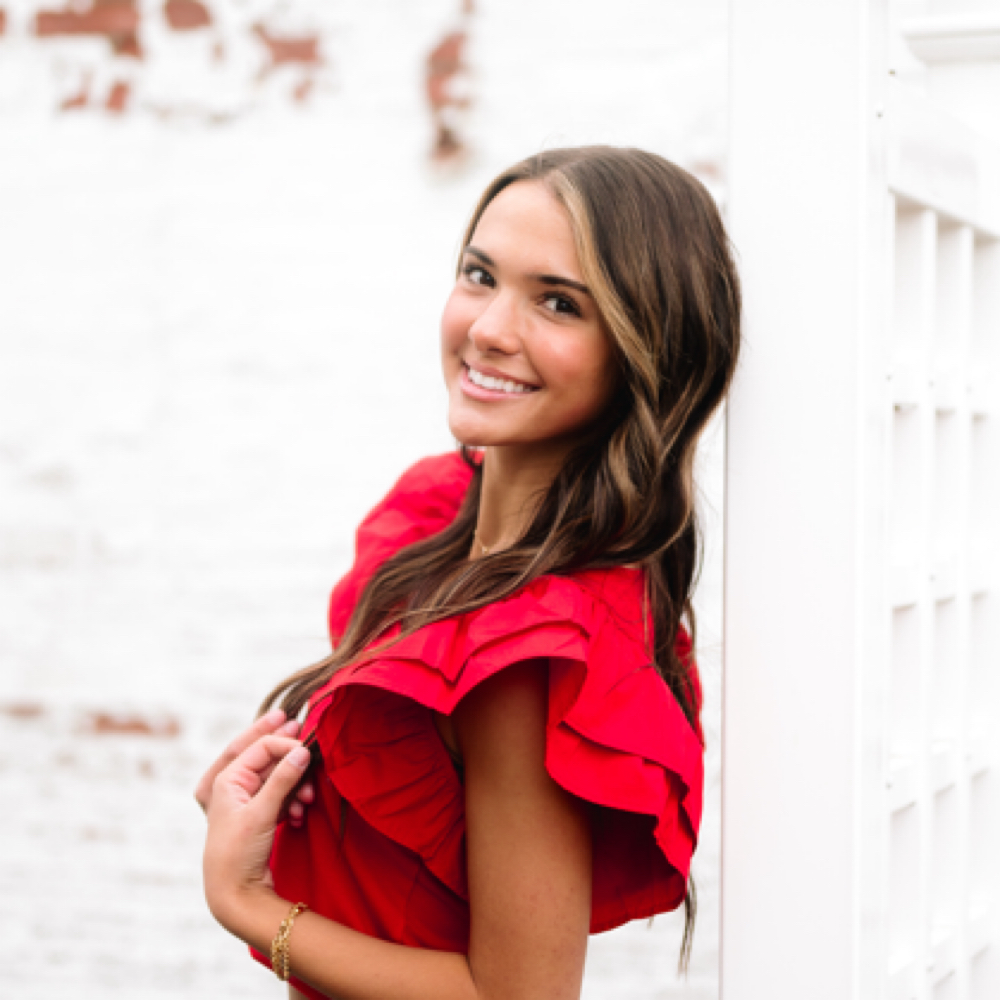 Olivia Skinner at Studio 37 in Dix, IL