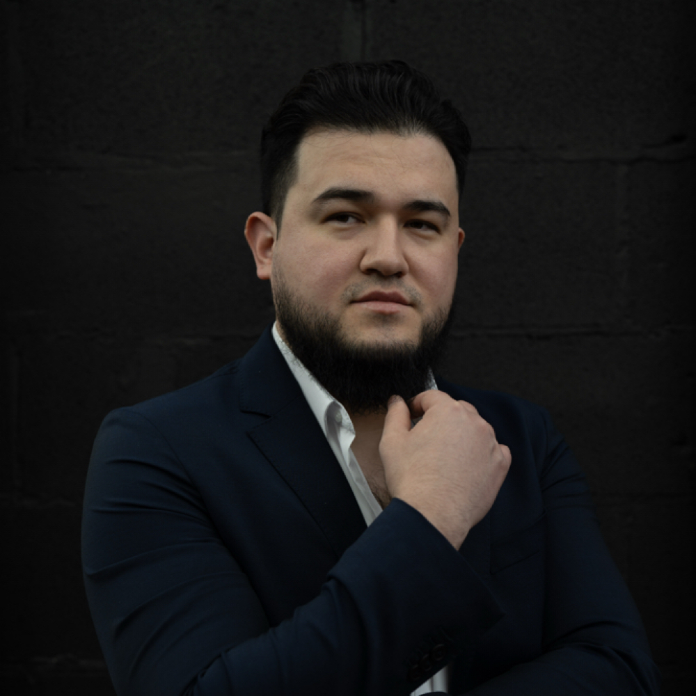 Sanjar Akramov at 1920 GENTLEMENS CLUB in Buffalo Grove, IL