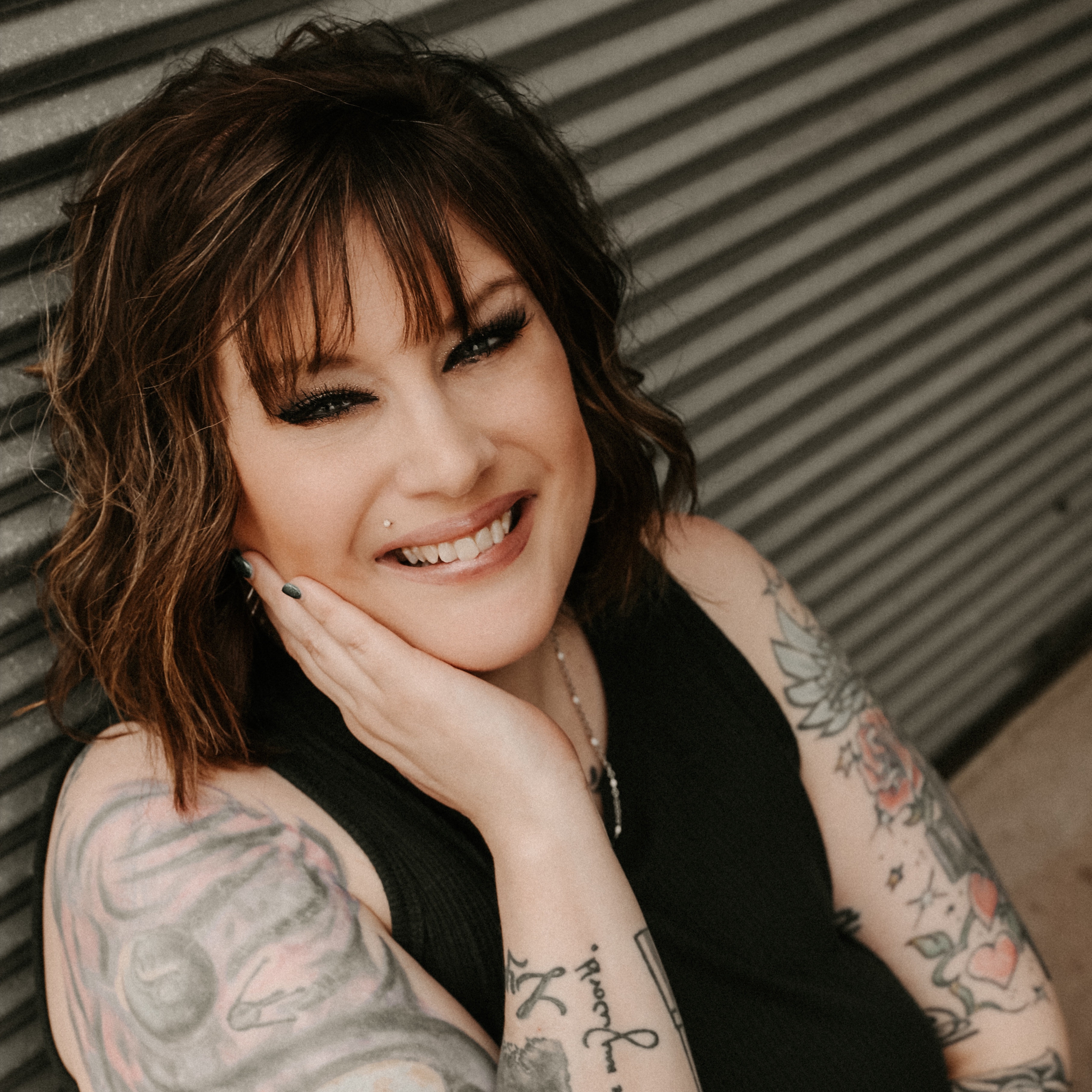 Kaylee Webb at 808 House of Beauty in Monticello, IA