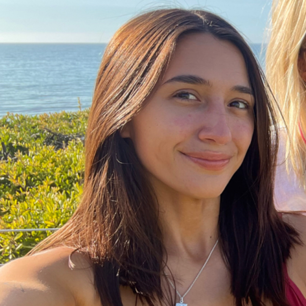 Savannah Martinez at Salty Tails Sun Spa & Boutique / Esthetics and Airbrush in Pismo, CA