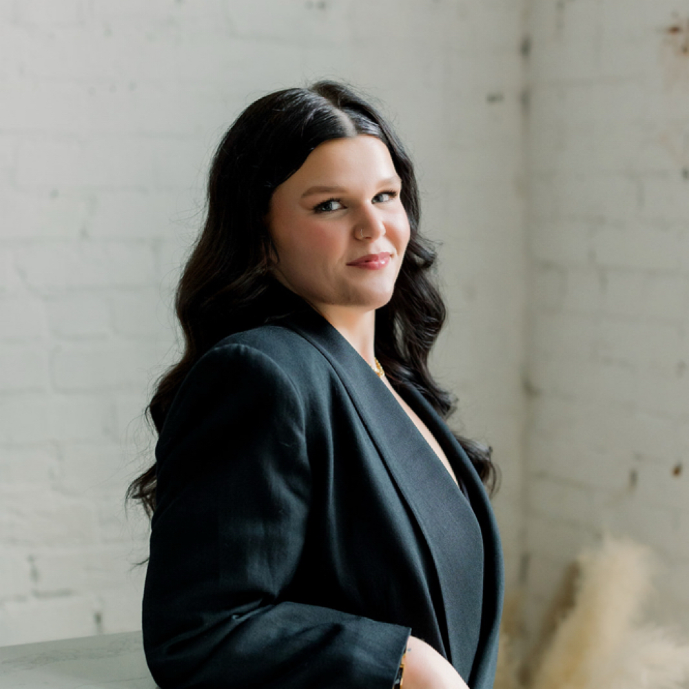 Abbigayle Paige at VK SALON in Chattanooga, TN