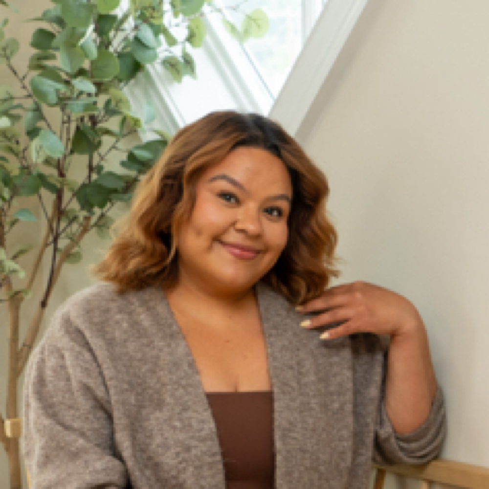 Ingrid Martinez at Salón ALO in Occoquan, VA