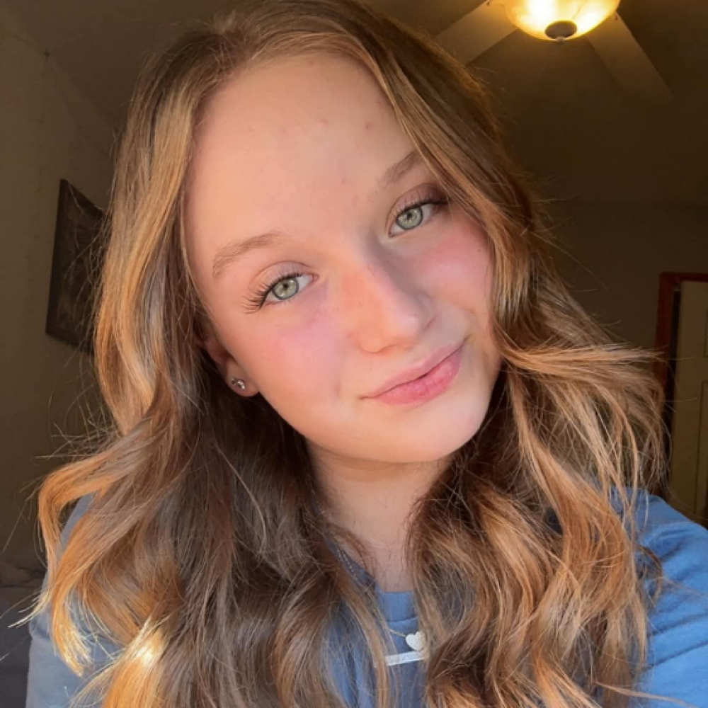 Hannah Eckert at Elite Beauty Hair Salon LLC in Constantine, MI