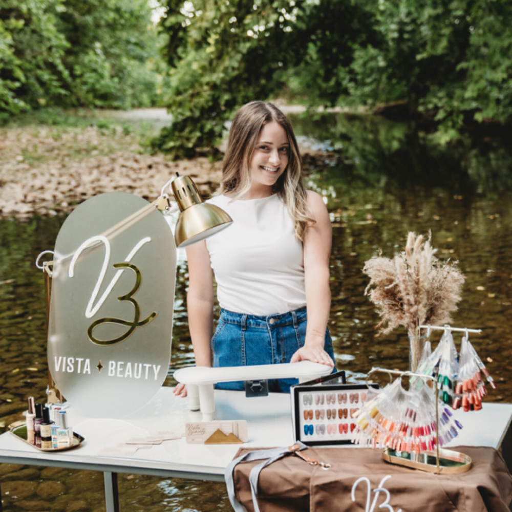 Aly Dransfield at Vista Beauty, LLC in Buena Vista, VA