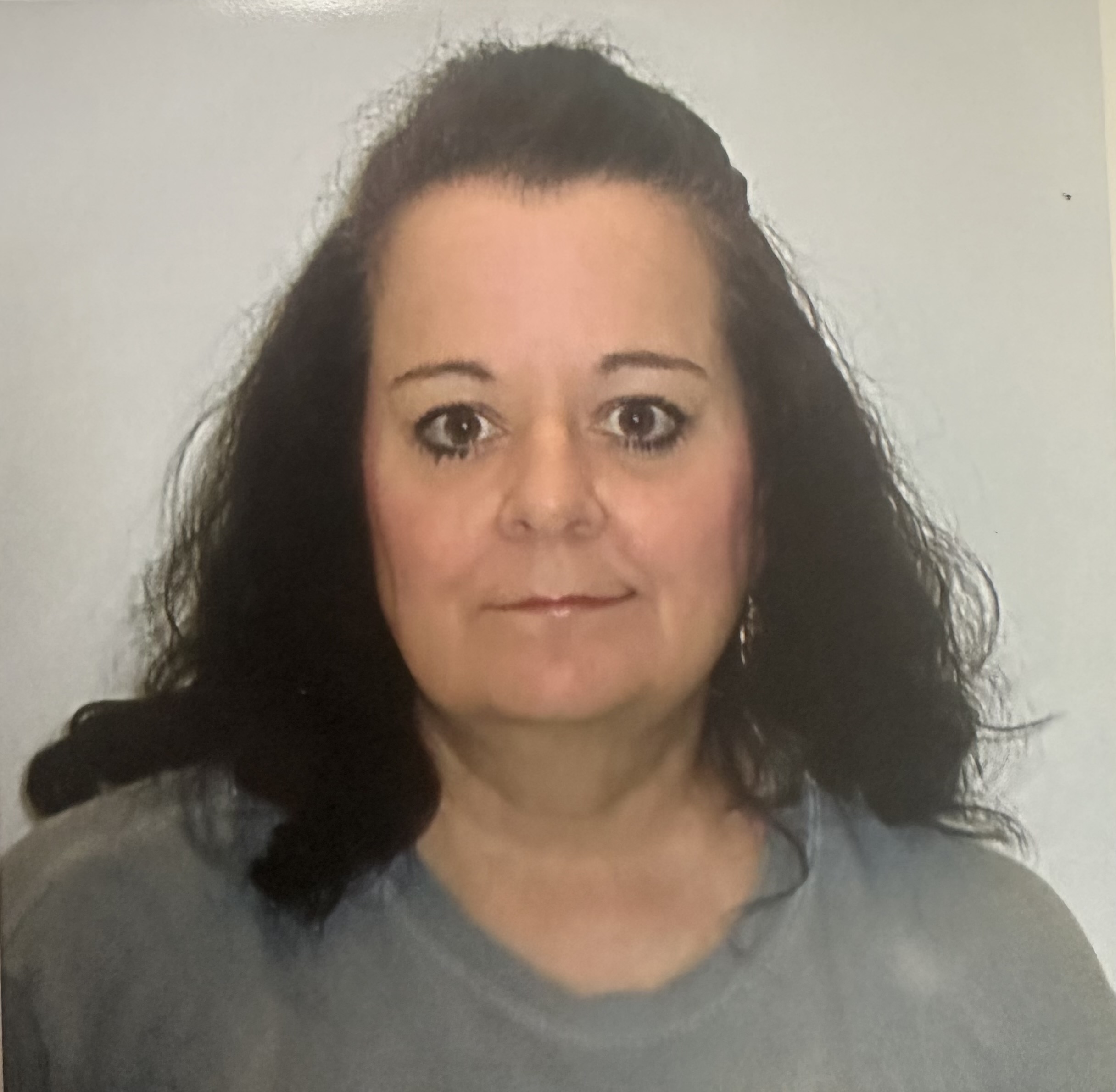 Lisa Hutchinson