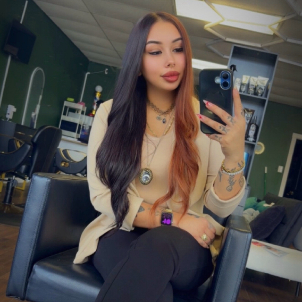 Amber Treviño at atBeauty LLC in Corpus Christi, TX