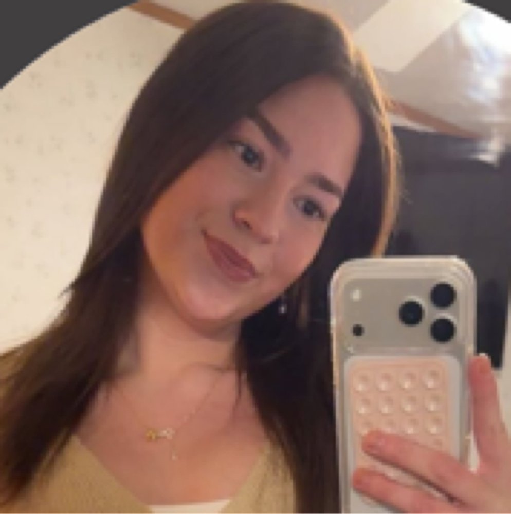 Hannah Fox at Salon Berardo in East Amherst, NY