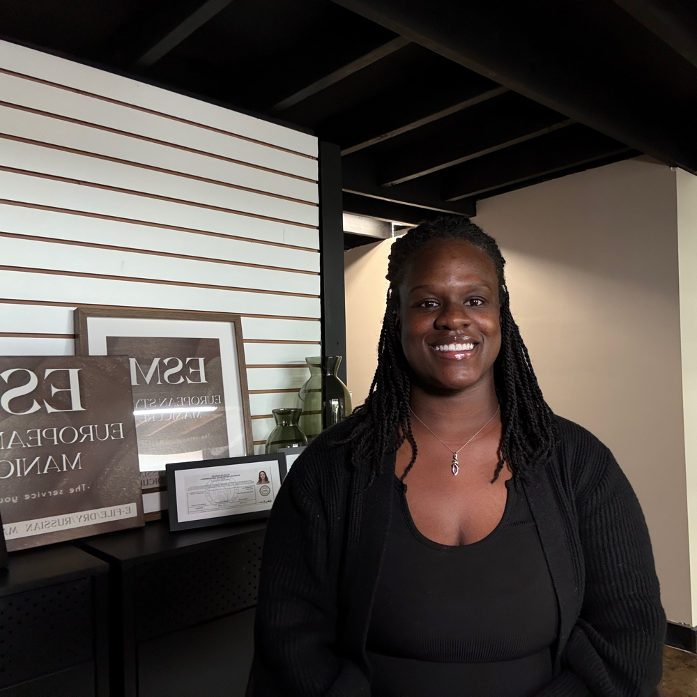 Kaylan TRAINEE at EUROPEAN STYLE MANICURE in Mobile, AL