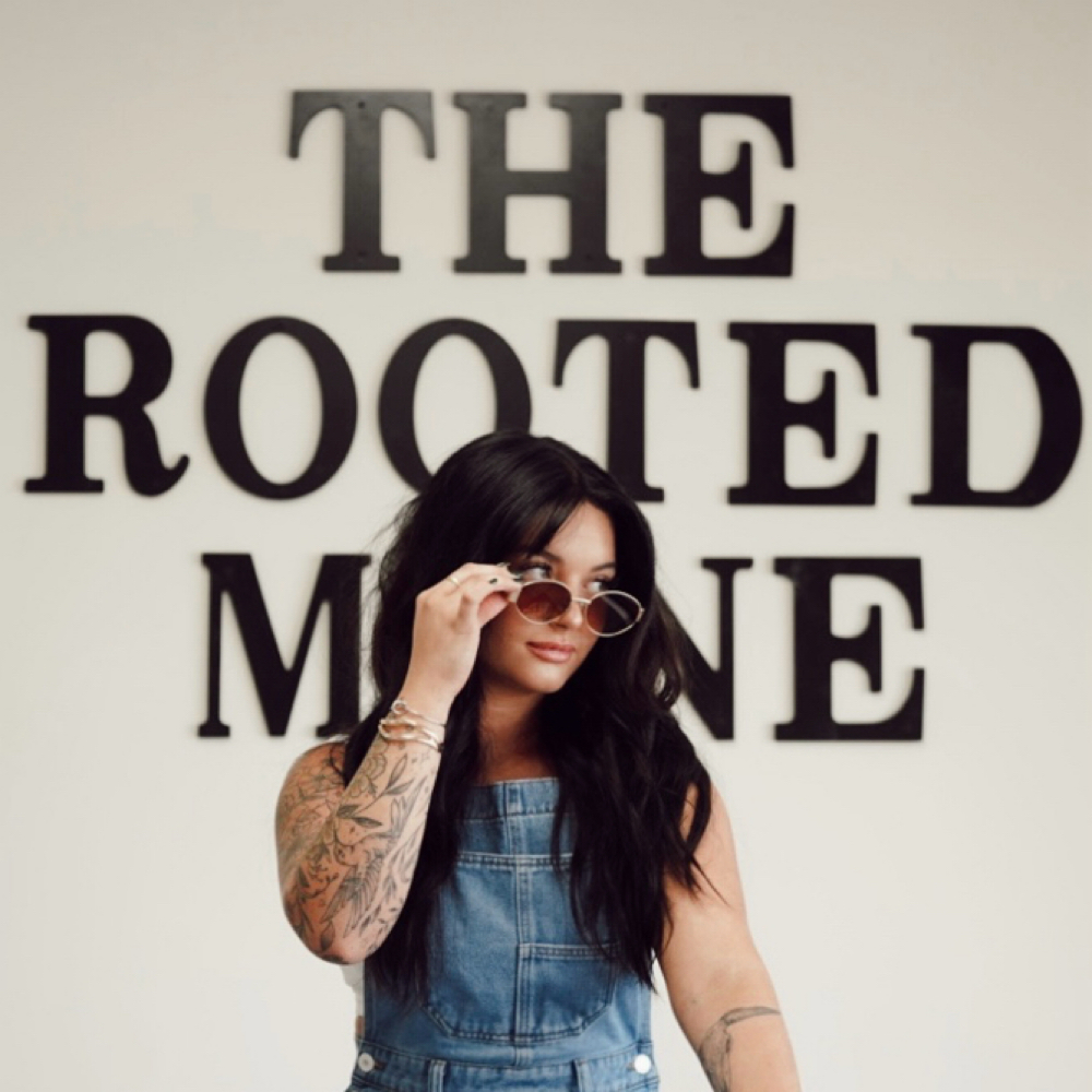 Mikayla Propes at The Rooted Mane in hustonville, KY
