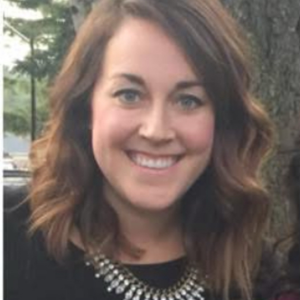 Rochelle Hobbs at Brilliance Salon & Day Spa in Gresham, OR