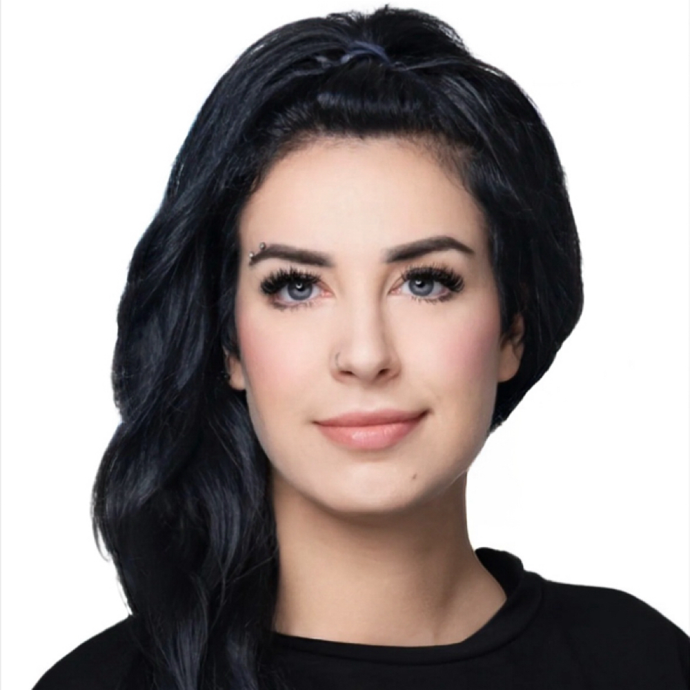 Ceara Nolan at Eclipps Salon in Totowa, NJ