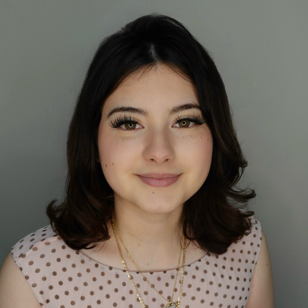 Esmeralda Paz at Pani Style Hair Salon in Katy, TX