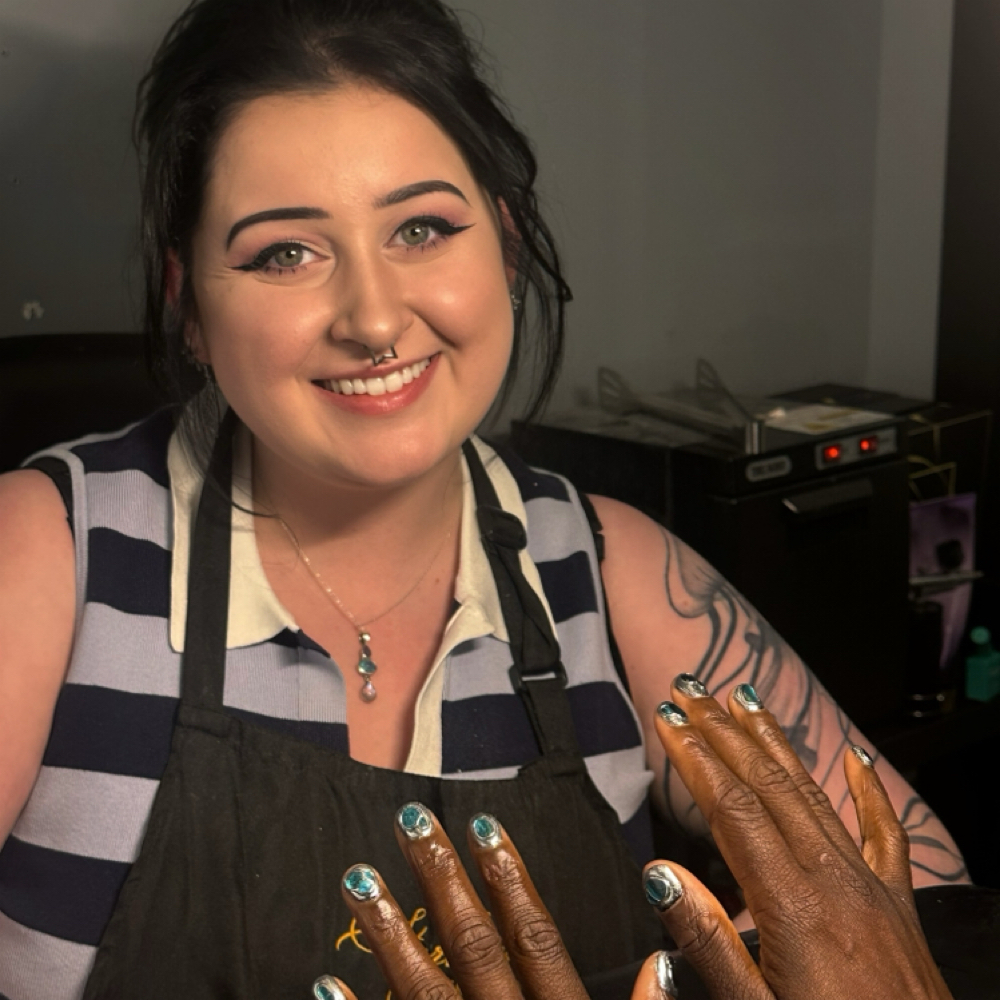 Shannah Roberts at Starlight Beauty Bar LLC in Merrick, NY